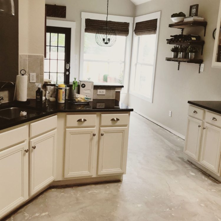 Cedar Park dustless floor removal sample 2