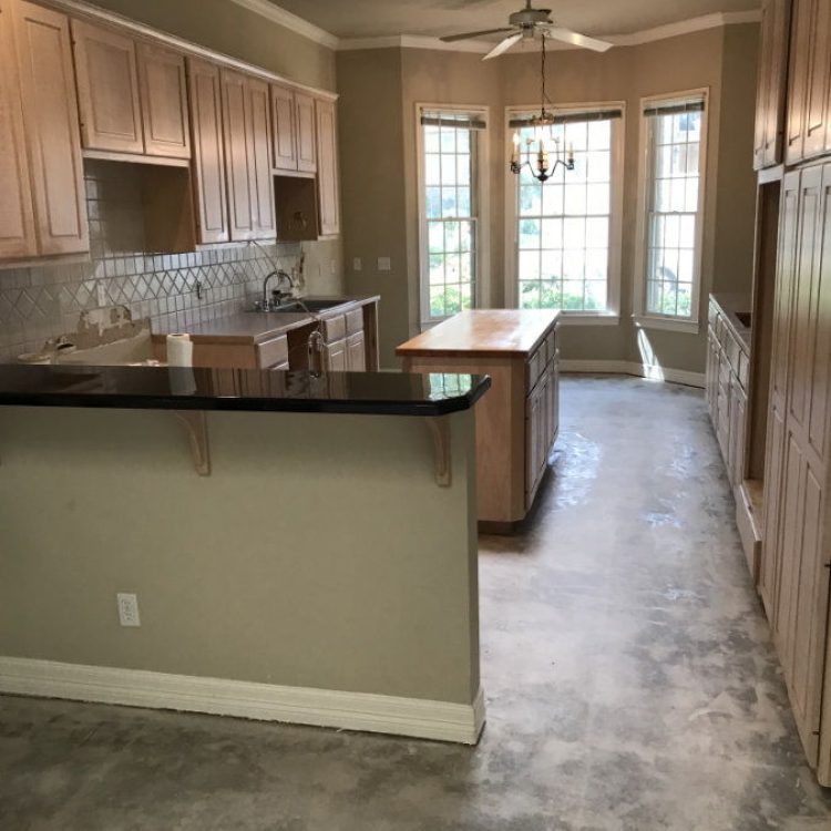 Georgetown dustless tile removal sample 3